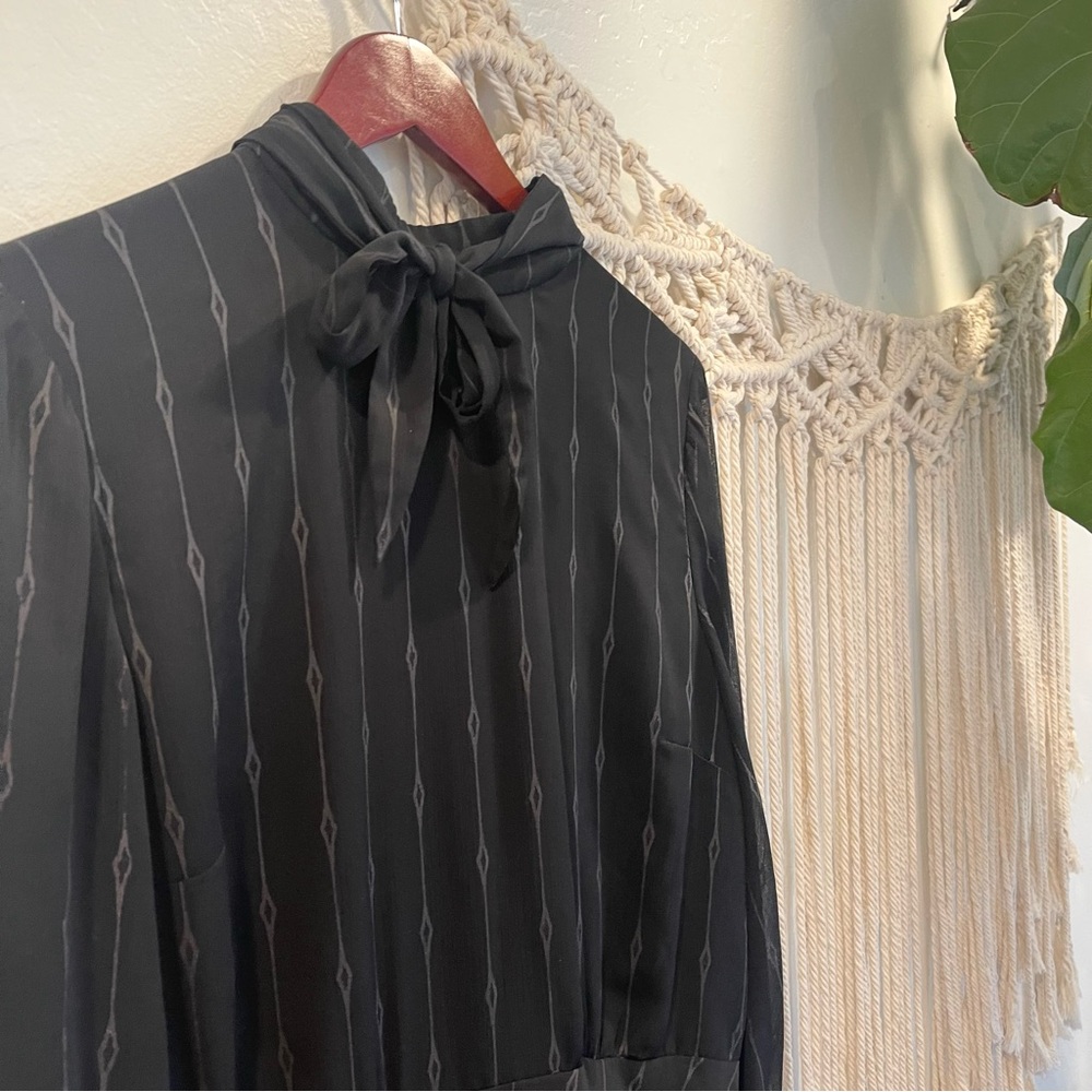 Stevie May Black Crepe Beaded Always Ready Mini Long Sleeve Cocktail Dress Sz 12 - Picture 8 of 9